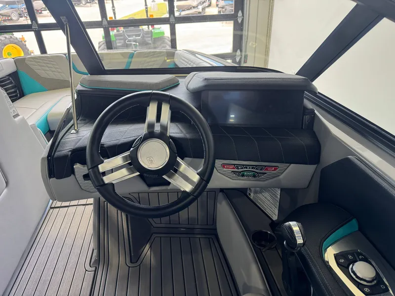 Slide: The Image of Nautique Super Air Nautique G23 2023 - 26