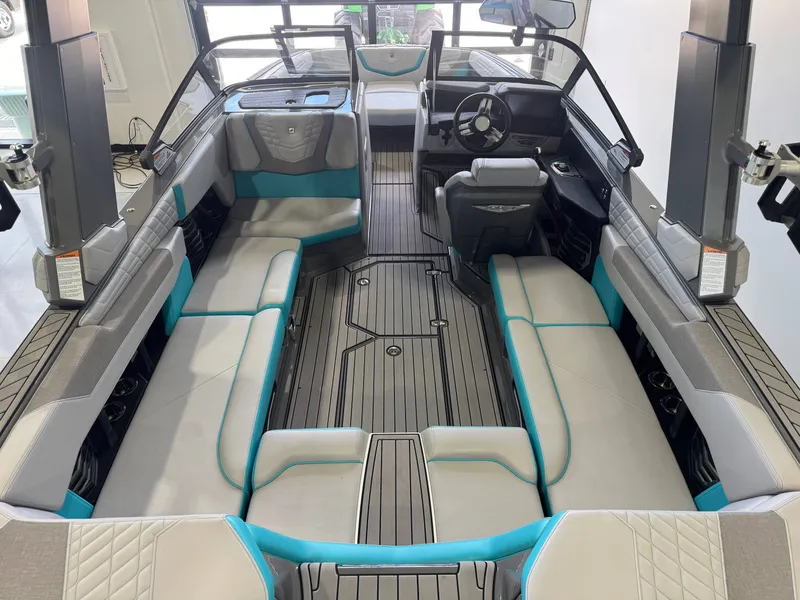Slide: The Image of Nautique Super Air Nautique G23 2023 - 13