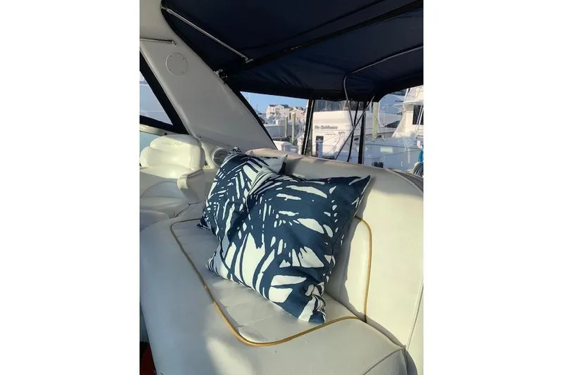 Slide: The Image of Luxurious interior of 1999 Sea Ray Sundancer 400 yacht with stylish cushions. - 21