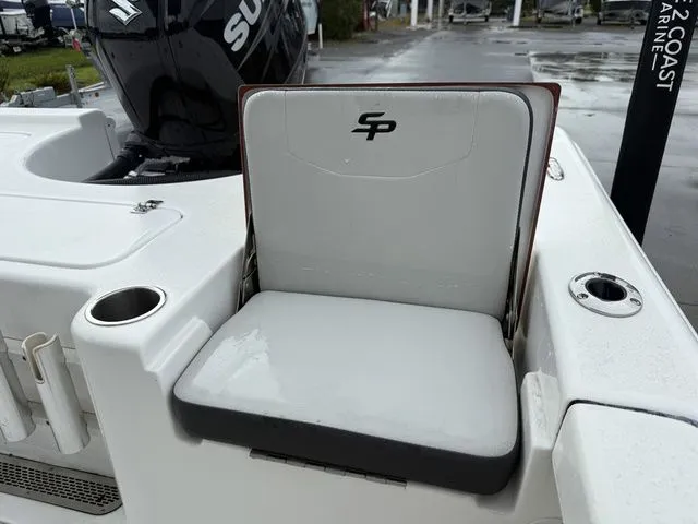 Slide: The Image of Sea Pro Bay 230 2025 - 11