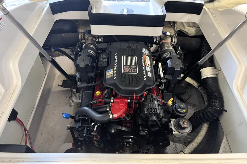 Slide: The Image of Engine compartment of a 2008 Four Winns H240 boat with Volvo Penta 5.7 GXI engine. - 15