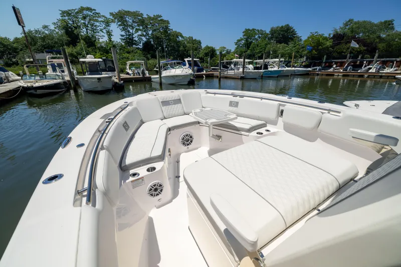 Slide: The Image of Sea Fox 328 Commander 2027 - 60