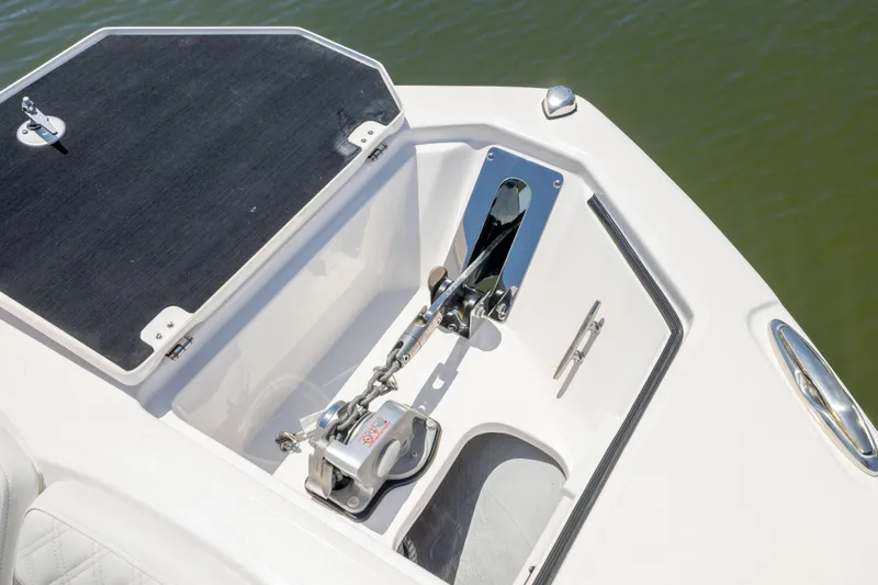 Slide: The Image of Sea Fox 328 Commander 2027 - 52