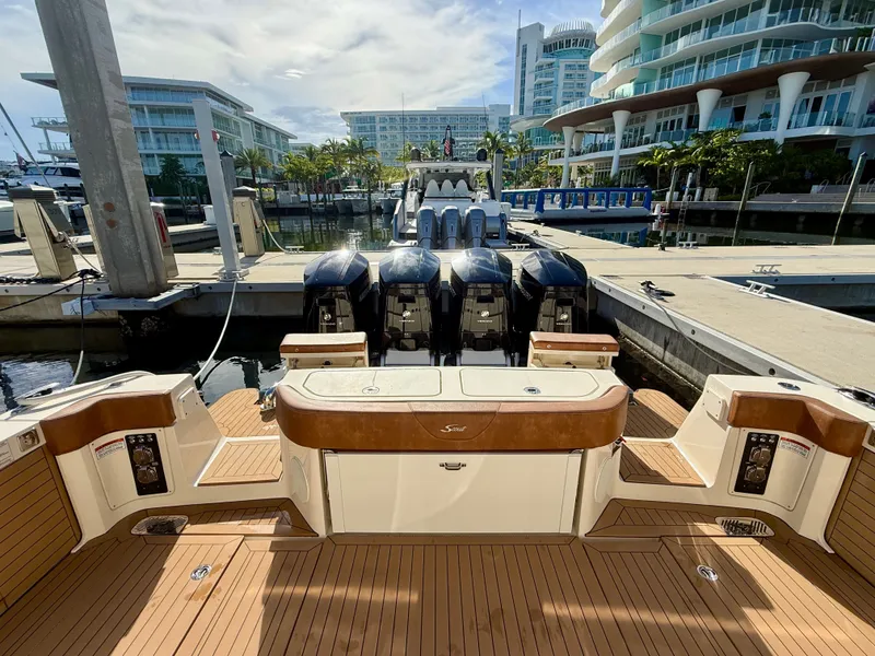 Slide: The Image of Scout 530 LXF 2024 - 14
