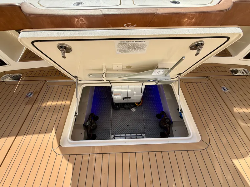 Slide: The Image of Scout 530 LXF 2024 - 15