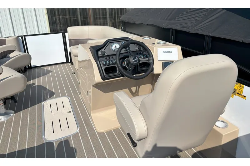 Slide: The Image of Bentley Pontoons Legacy 223 DL Navigator 2026 - 2