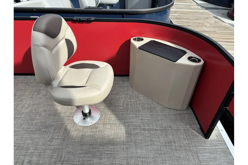 Slide: The Image of Bentley Pontoons LE 180 3 PT Fish 2026 - 6