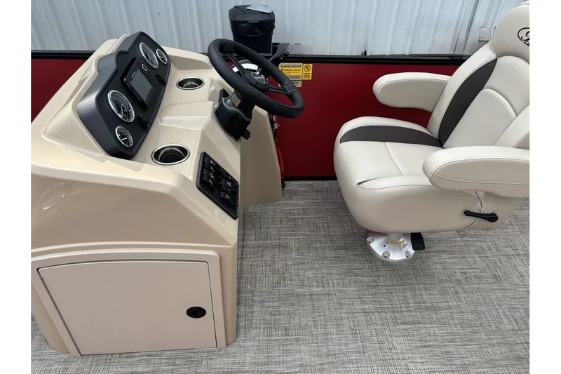 Slide: The Image of Bentley Pontoons LE 180 3 PT Fish 2026 - 9