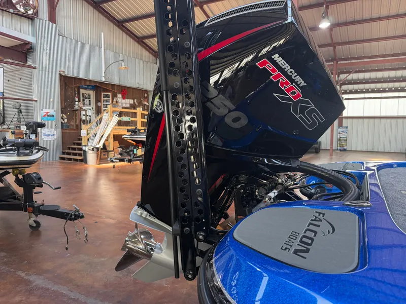 Slide: The Image of Falcon Boats F20 PREDATOR 2027 - 19