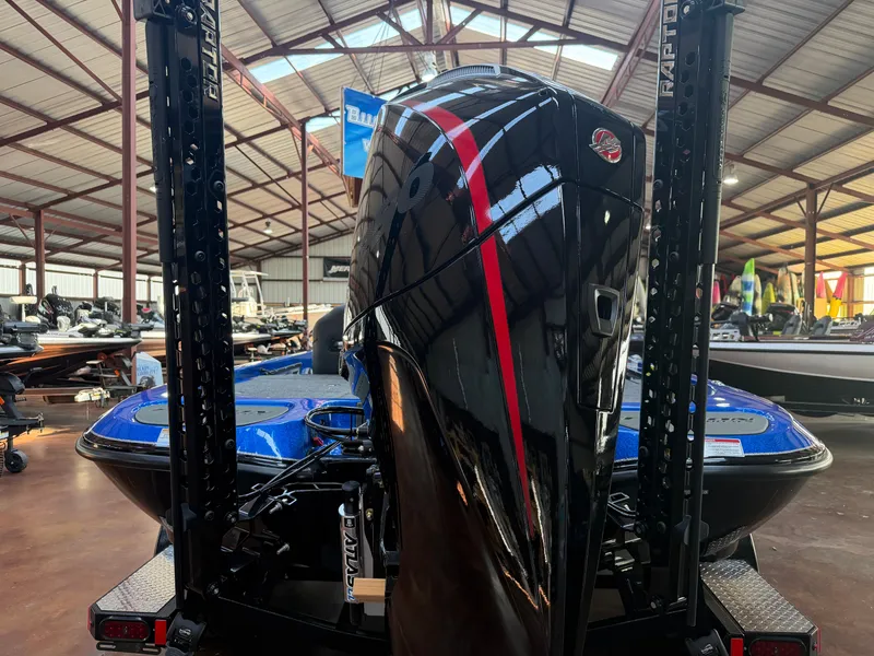 Slide: The Image of Falcon Boats F20 PREDATOR 2027 - 20