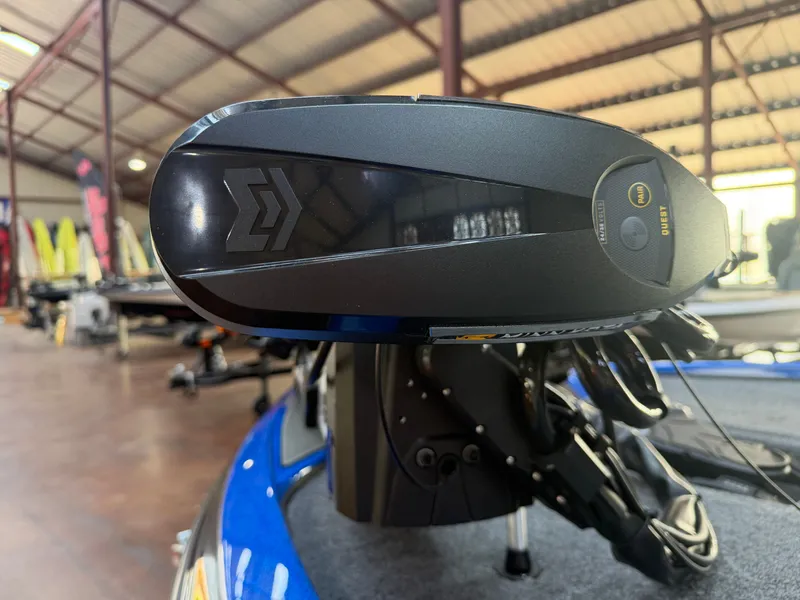 Slide: The Image of Falcon Boats F20 PREDATOR 2027 - 9