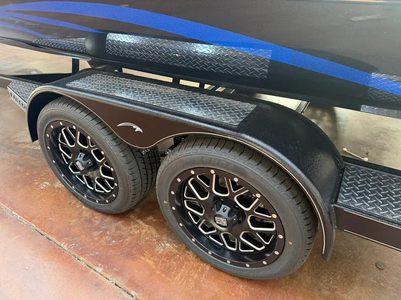 Slide: The Image of Falcon Boats F20 PREDATOR 2027 - 23