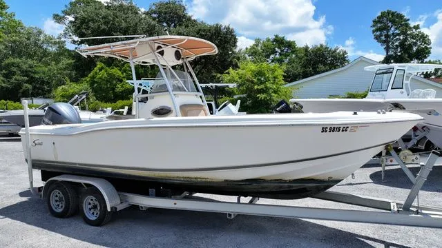 Slide: The Image of Scout Sportfish 235 2003 - 2