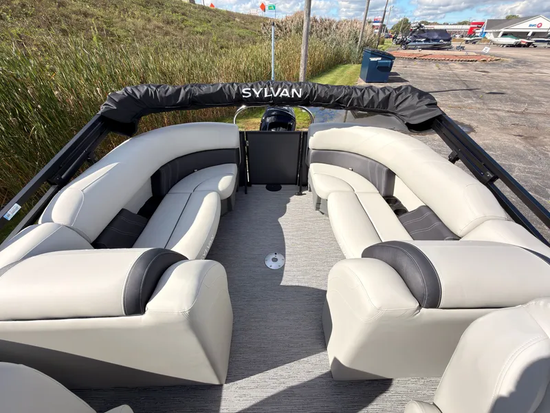 Slide: The Image of Sylvan Mirage 822 LZ 2027: Spacious pontoon boat with comfortable seating and modern design. - 44