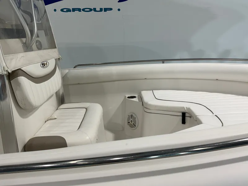 Slide: The Image of Sea Hunt ULTRA 21 2010 - 11