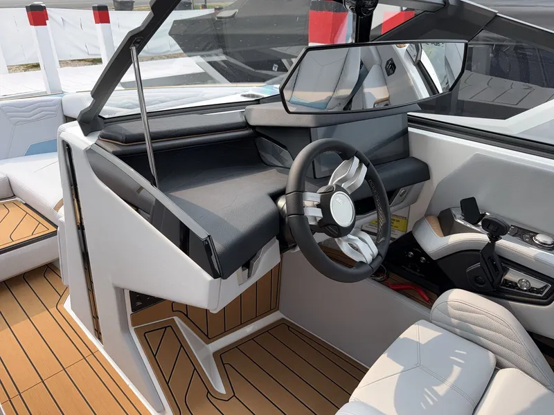 Slide: The Image of Nautique G23 2027 - 10
