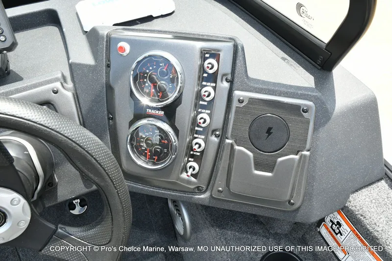 Slide: The Image of Tracker Pro Guide V-175 Combo 2027 - 36