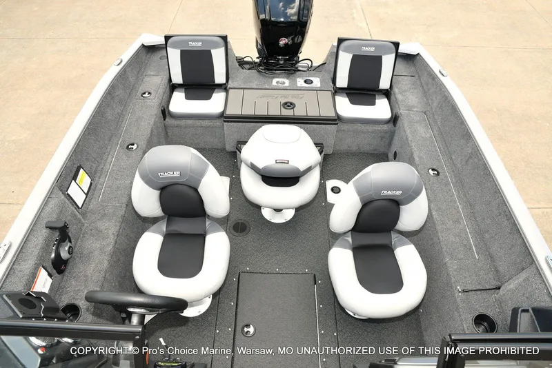 Slide: The Image of Tracker Pro Guide V-175 Combo 2027 - 55