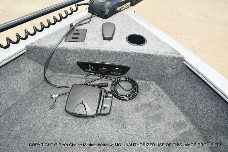 Slide: The Image of Tracker Pro Guide V-175 Combo 2027 - 50