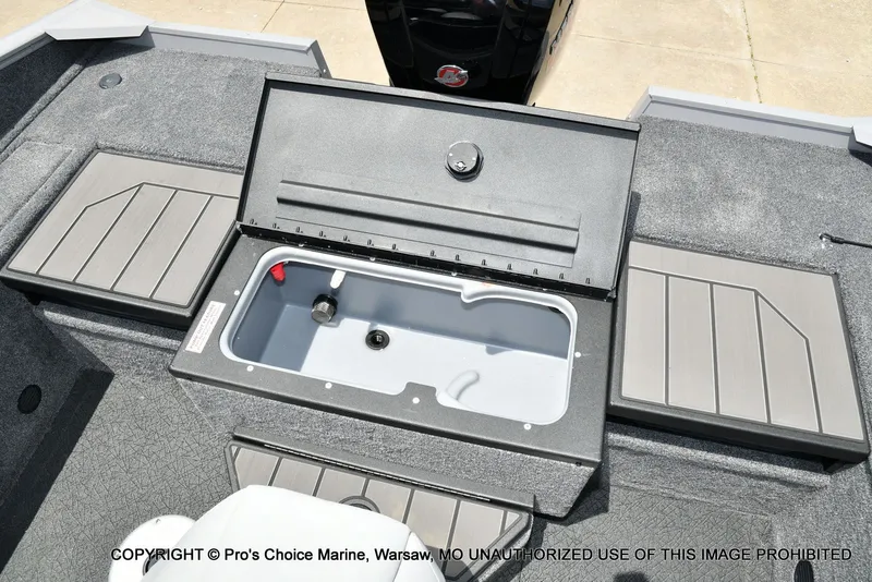 Slide: The Image of Tracker Pro Guide V-175 Combo 2027 - 68