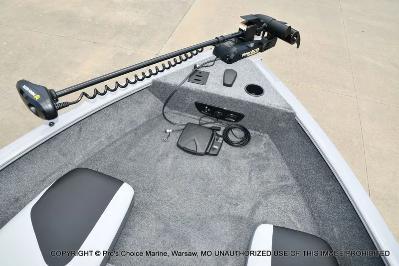 Slide: The Image of Tracker Pro Guide V-175 Combo 2027 - 49