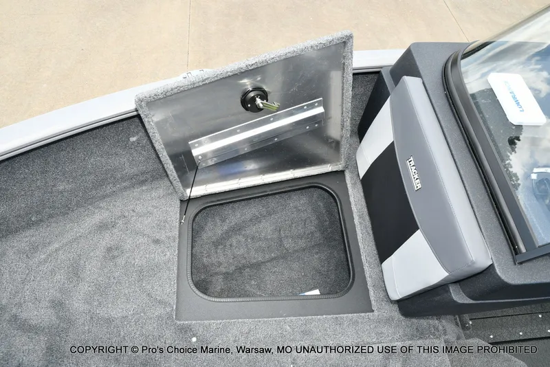 Slide: The Image of Tracker Pro Guide V-175 Combo 2027 - 53