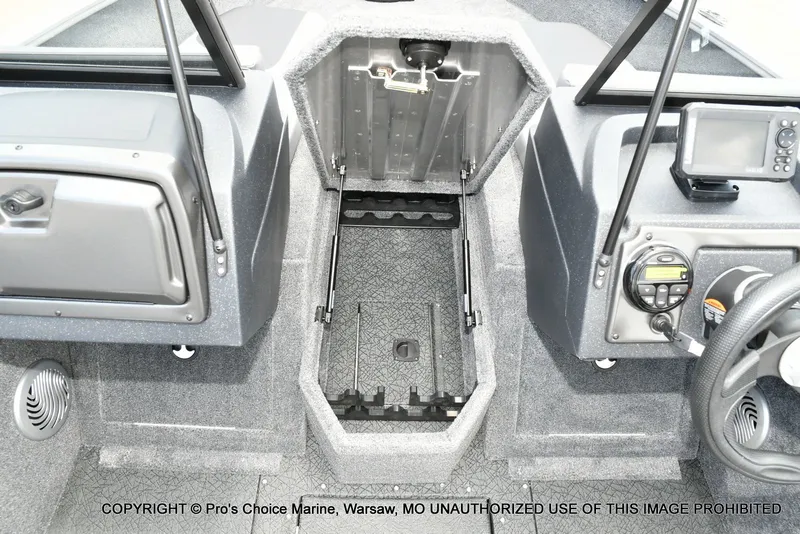 Slide: The Image of Tracker Pro Guide V-175 Combo 2027 - 46