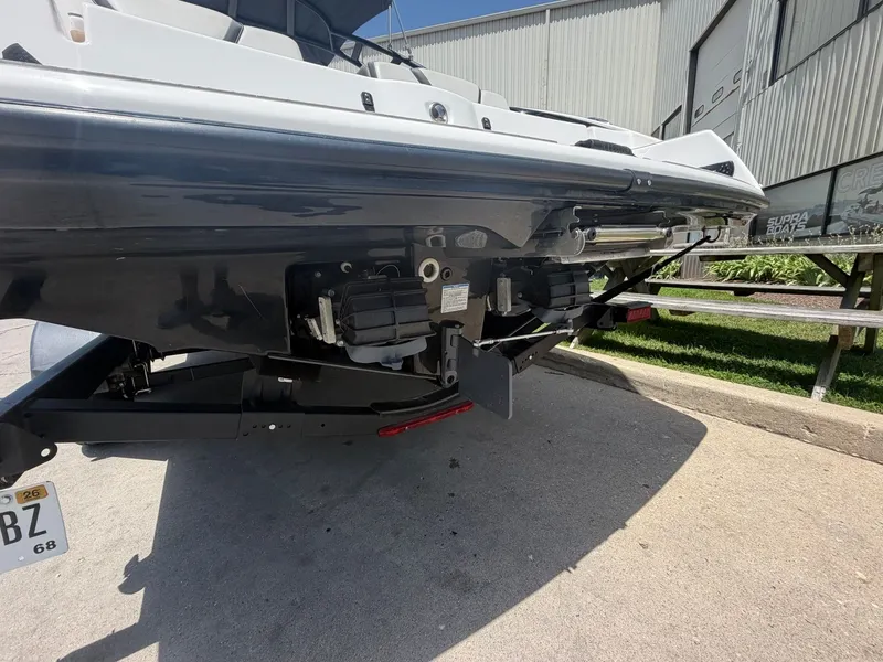Slide: The Image of Yamaha AR250 2021 - 4