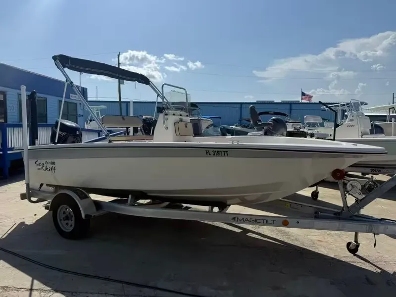 The Image of Carolina EV180 Sea Skiff 2024 - 1