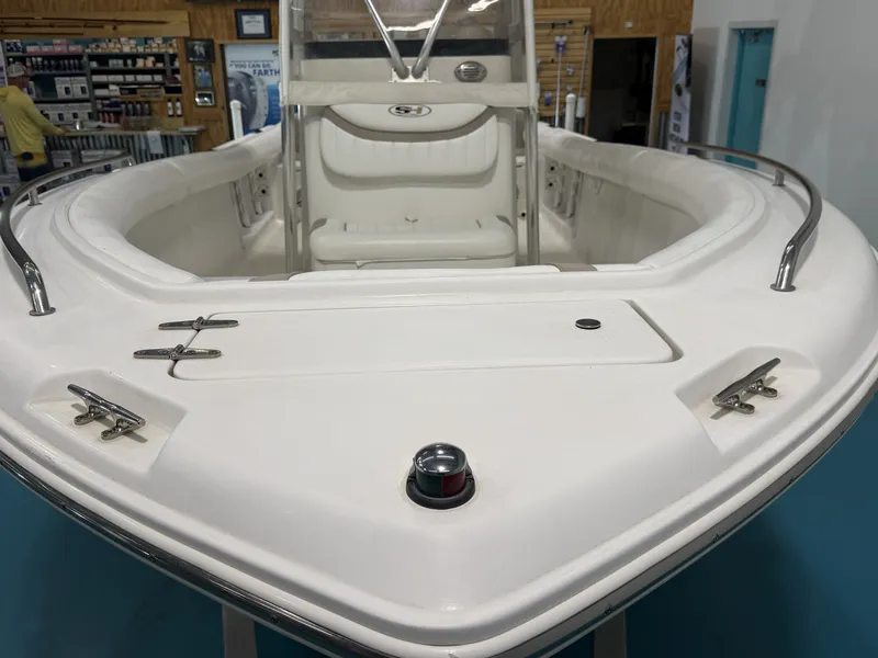 Slide: The Image of Sea Hunt ULTRA 21 2010 - 12
