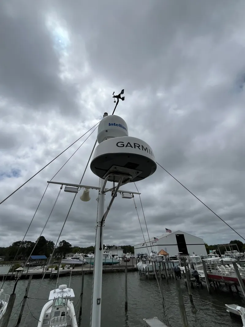 Slide: The Image of Seahorse 1989 Grand Banks 42 Legasea Marine - 47