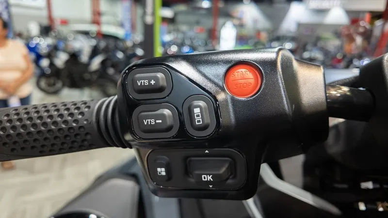 Slide: The Image of Sea-Doo RXT-X 325 2026 - 5