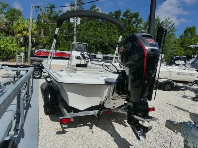 Slide: The Image of Mako Pro Skiff 19 CC 2017 - 4