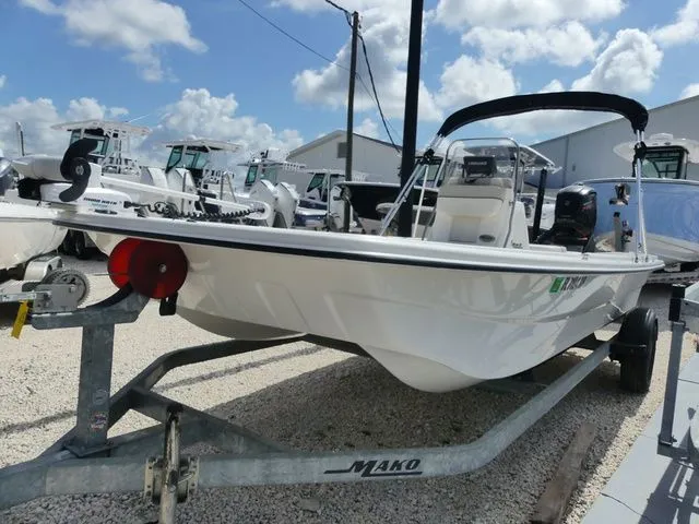 The Image of Mako Pro Skiff 19 CC 2017 - 1