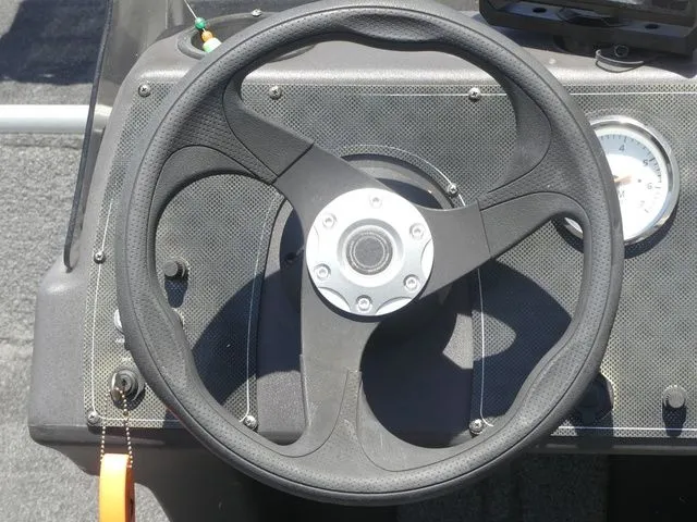 Slide: The Image of Tracker Bass Tracker Classic XL 2020 - 30