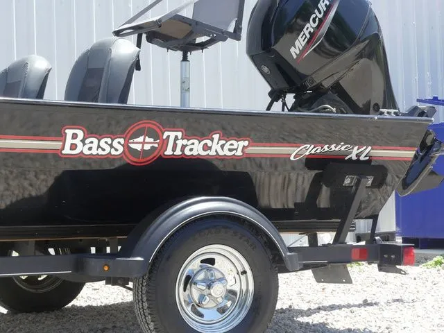 Slide: The Image of Tracker Bass Tracker Classic XL 2020 - 11