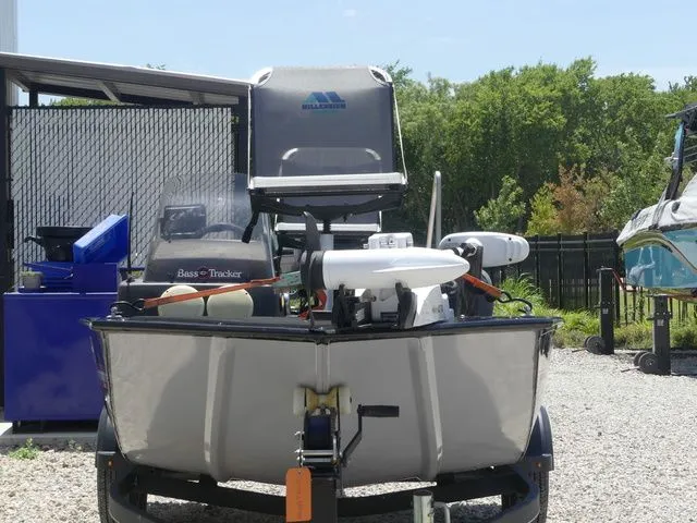 Slide: The Image of Tracker Bass Tracker Classic XL 2020 - 3