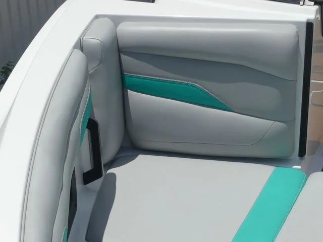Slide: The Image of Axis T220 2022 - 15