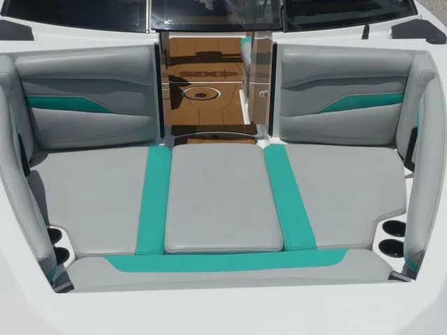 Slide: The Image of Axis T220 2022 - 14