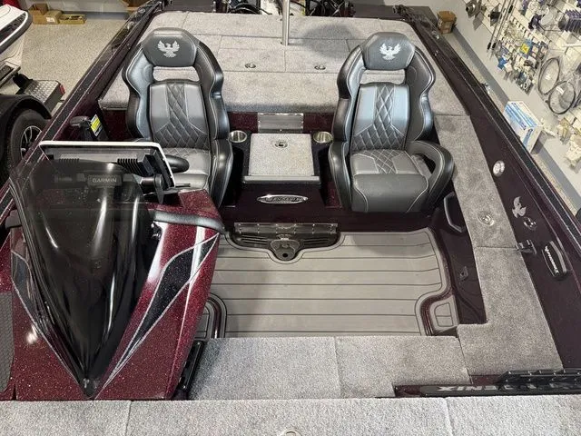 Slide: The Image of Phoenix Bass Boat 921 Elite X 2026 - 4