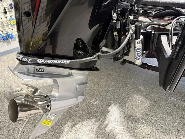 Slide: The Image of Phoenix Bass Boat 921 Elite X 2026 - 14