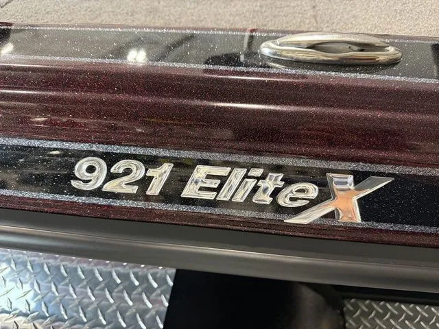 The Image of Phoenix Bass Boat 921 Elite X 2026 - 1
