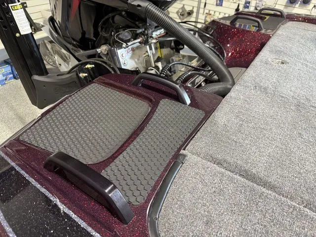 Slide: The Image of Phoenix Bass Boat 921 Elite X 2026 - 15