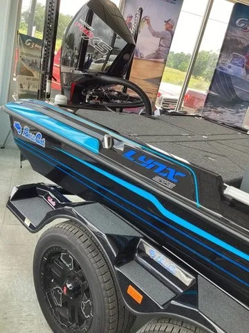 Slide: The Image of Bass Cat Lynx STS 2026 - 55