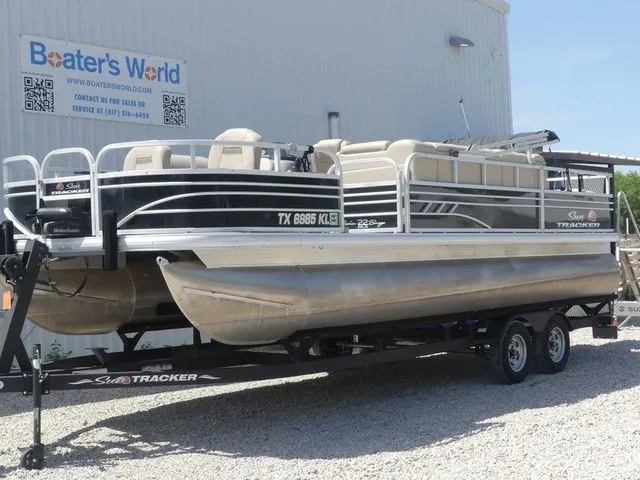 The Image of Sun Tracker Bass Buggy 18 DLX 2021 - 1