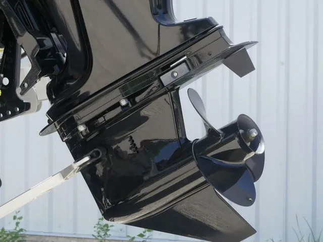 Slide: The Image of Sun Tracker Bass Buggy 18 DLX 2021 - 47