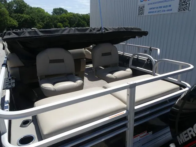 Slide: The Image of Tracker FISHIN BARGE 22DLX 2022 - 22