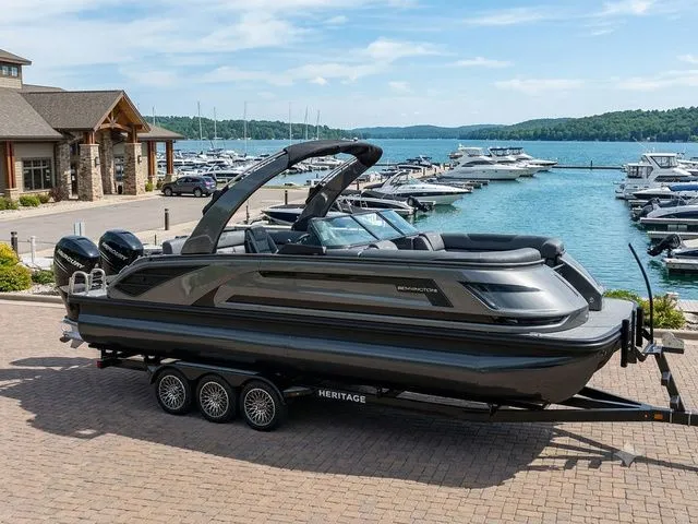 The Image of Bennington QX Swingback 27 QXSBWAT2 2027 - 1