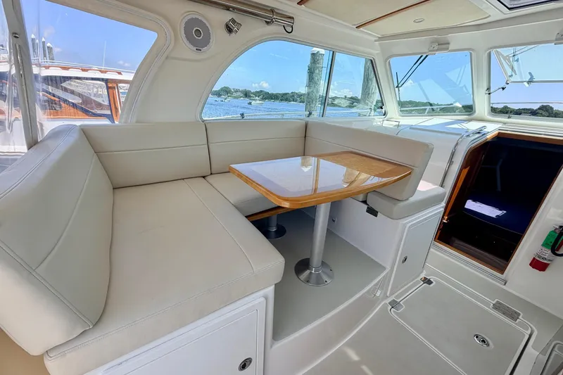 Slide: The Image of 2018 Back Cove 32 “LA PATRONA” Offered by Northstar Yacht Sales - Please Contact: Chris Carney, CPYB at 401-633-2070 - 11