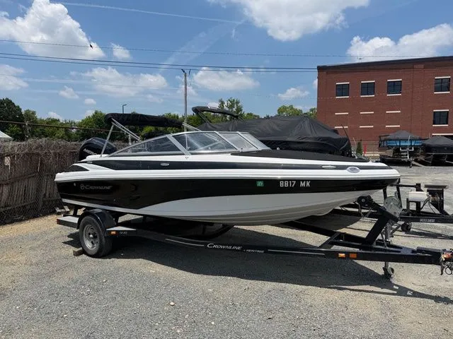 The Image of Crownline Boats 19 XS - 150 HP Mercury 2014 - 1